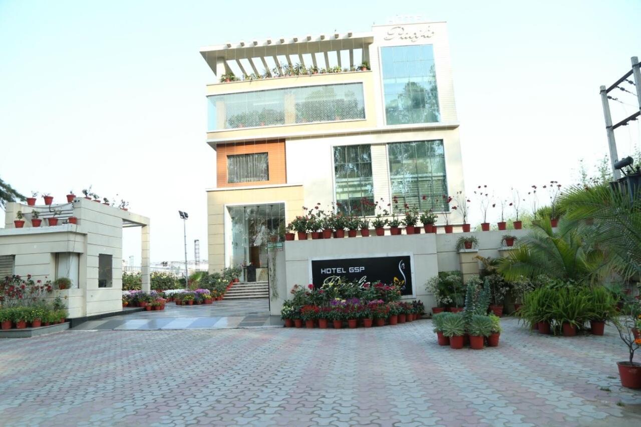 Hotel Pacific Roorkee Exteriér fotografie