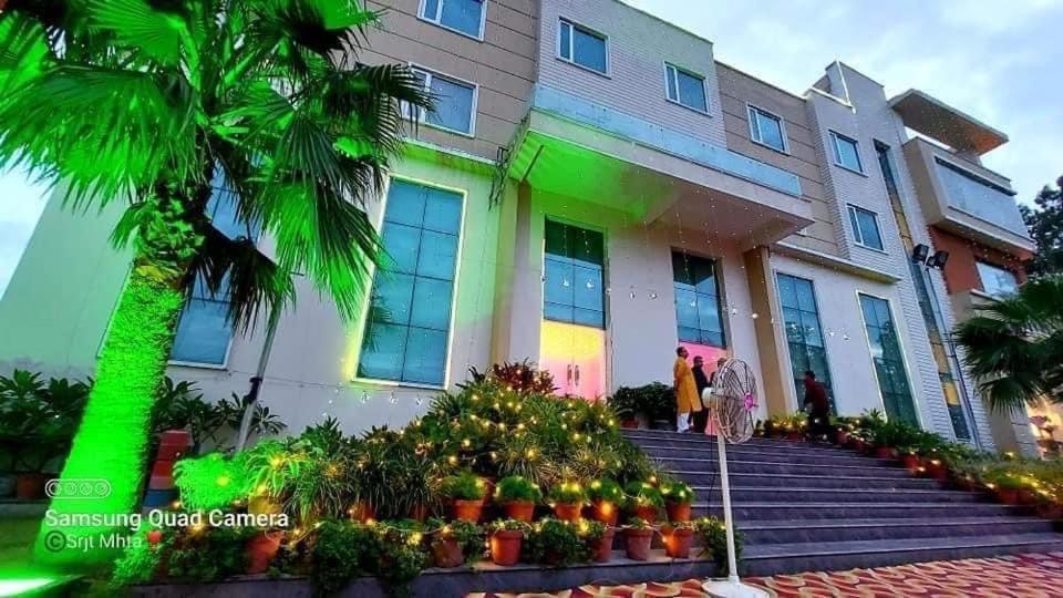 Hotel Pacific Roorkee Exteriér fotografie