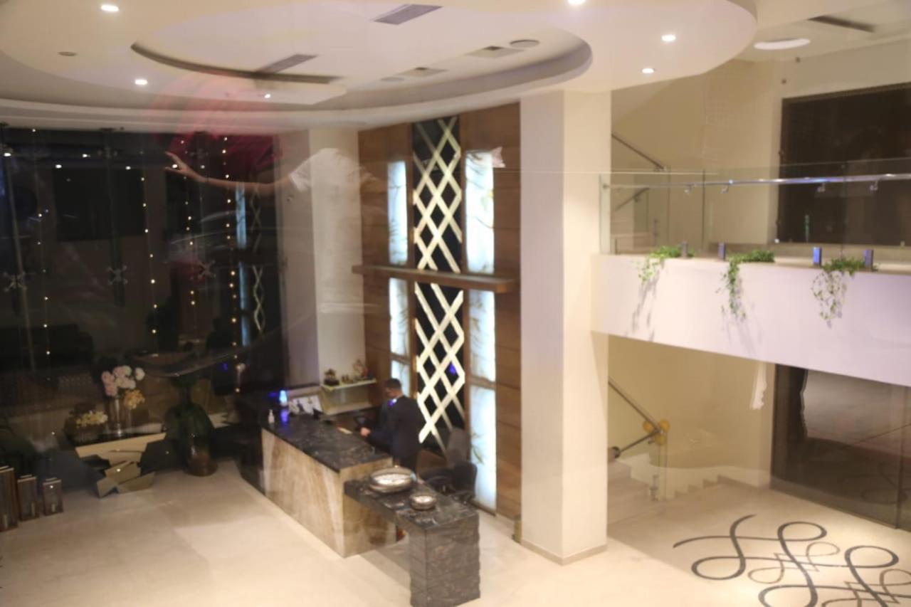 Hotel Pacific Roorkee Exteriér fotografie