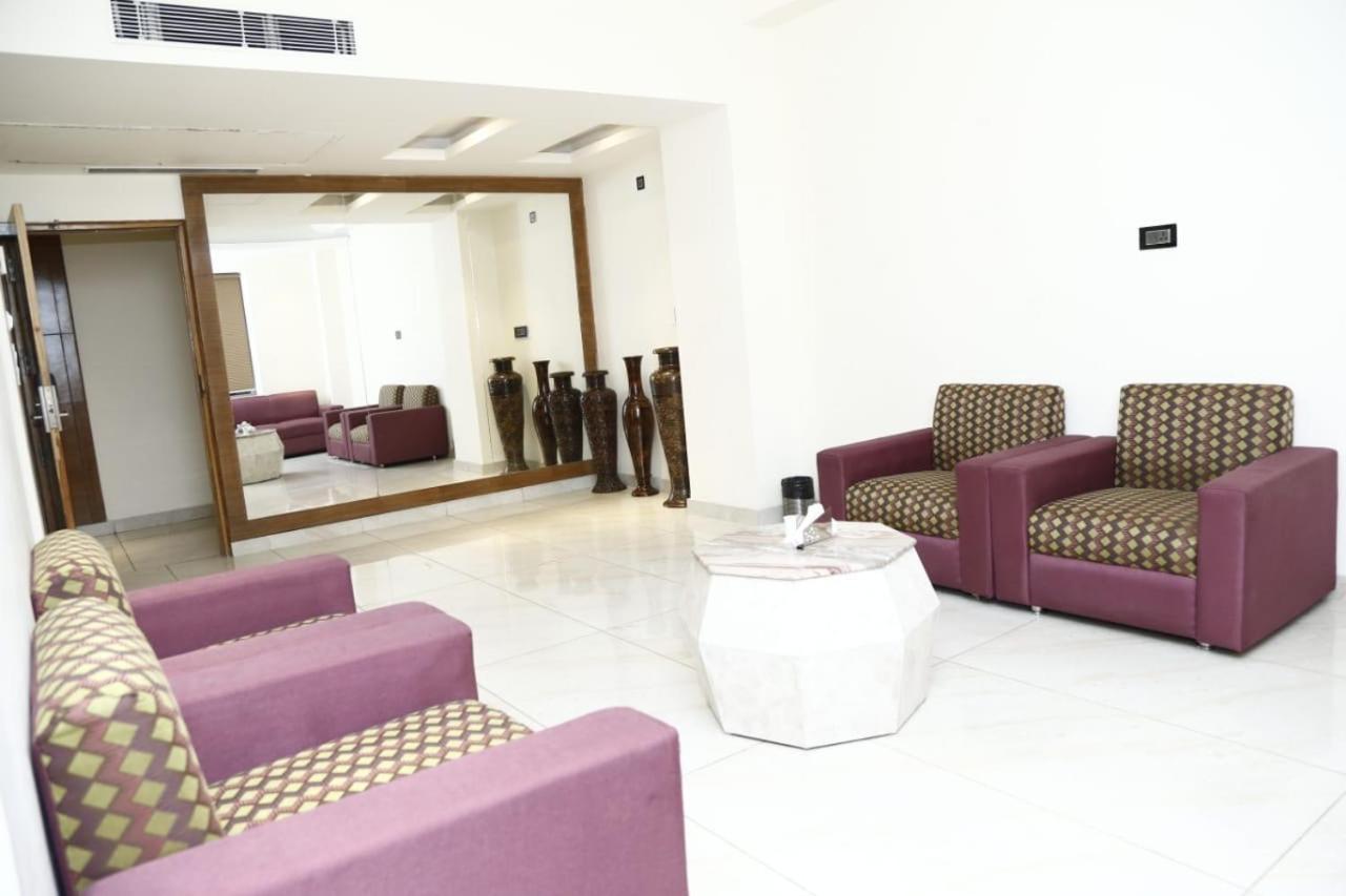 Hotel Pacific Roorkee Exteriér fotografie