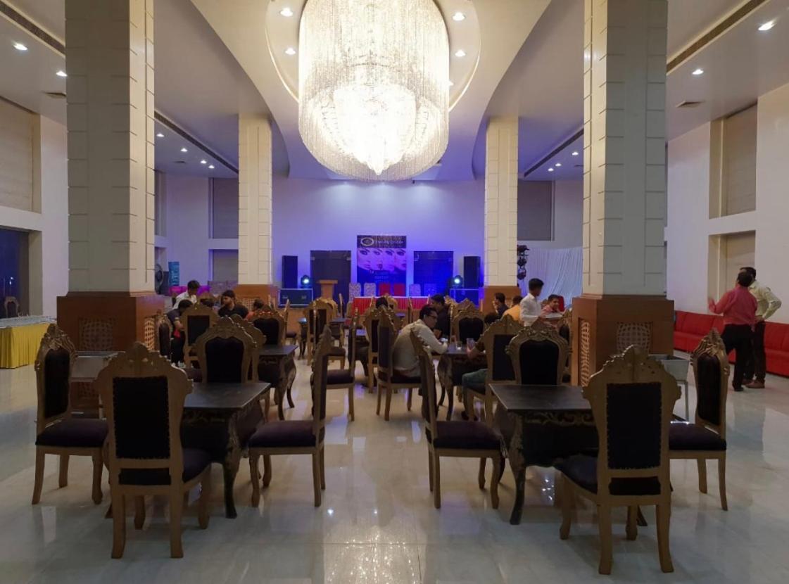 Hotel Pacific Roorkee Exteriér fotografie